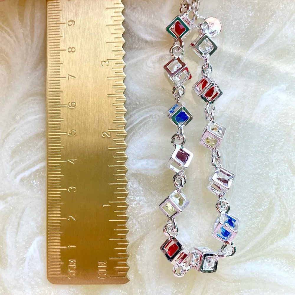Multicolor Cubic Link Bracelet